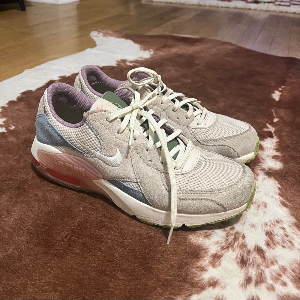 Nike Air Maxes